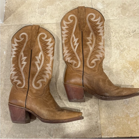Dan Post Tan Cowboy Boots with White Embroidery - Picture 8 of 8
